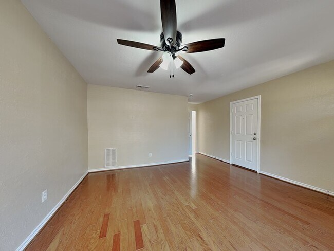 Photo - 17435 Bonnie Sean Dr