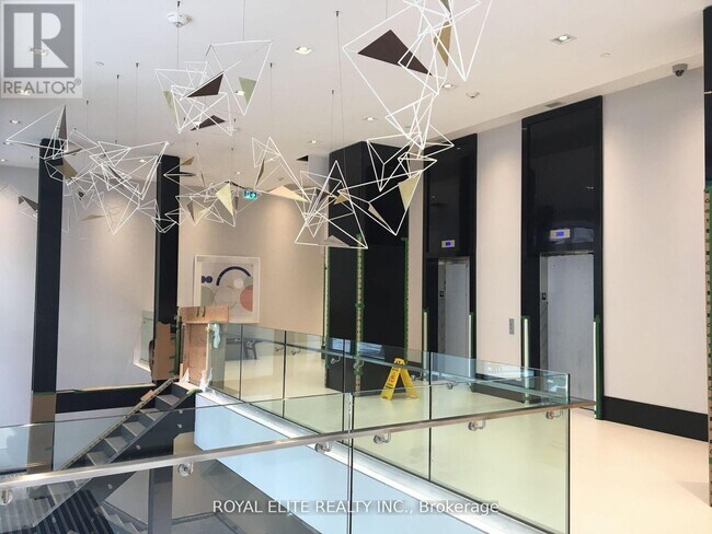 Photo - 181 Bedford Rd Unité 1010