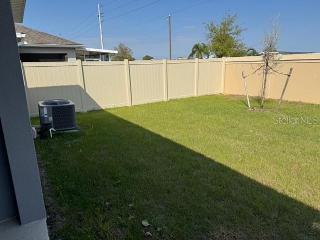 Photo - 3649 Yarian Dr