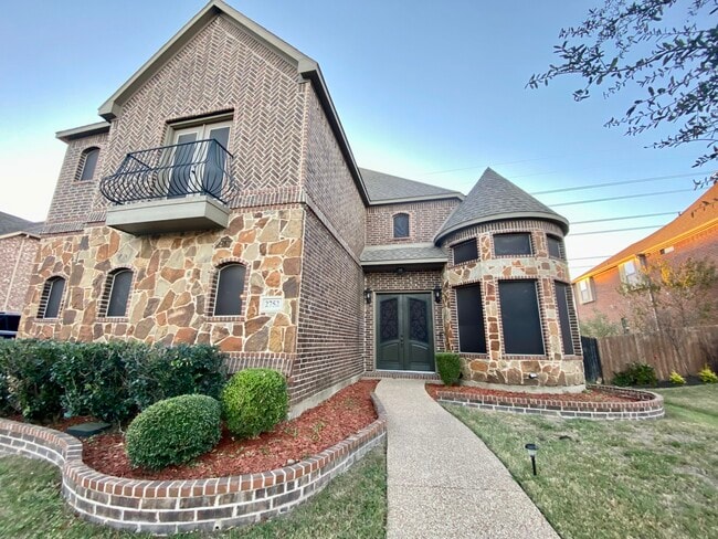 Photo - 2752 Waters Edge Dr