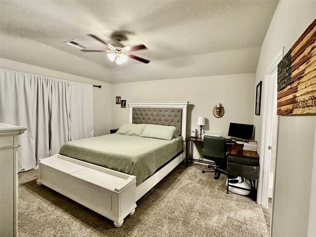 Photo - 18222 Cascadia Mill Ct.