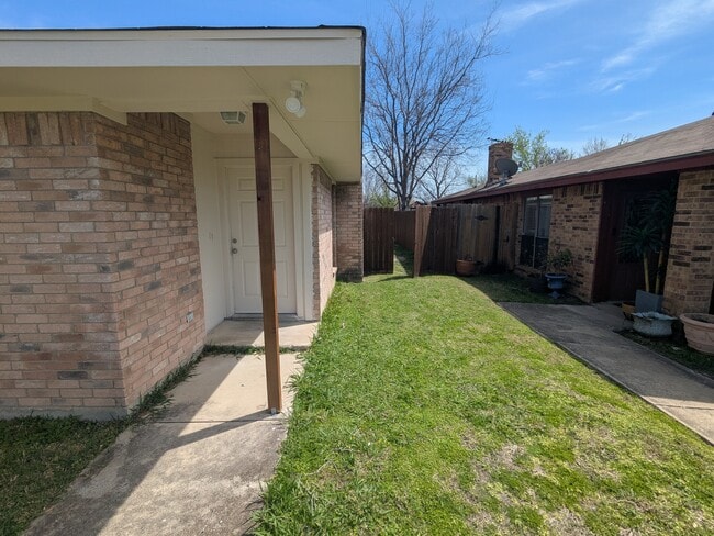 Photo - 2410 Cordoba Dr Unidad A