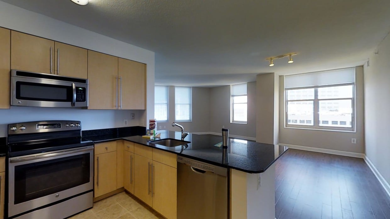 Photo - Spinnaker Bay at Harbor East Apartments