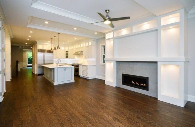 Photo - 4 bedroom in Chicago IL 60640 Unit 1N