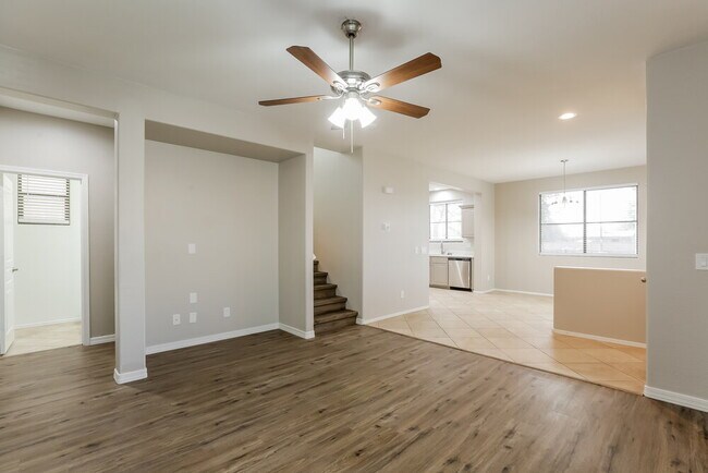 Photo - 809 E Agua Fria Ln