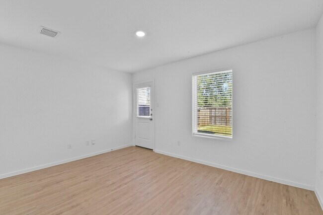 Photo - 21455 Carosella Dr