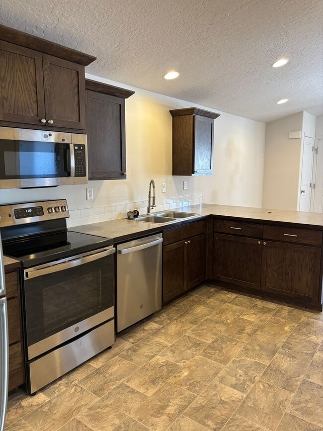 Photo - 51580 Stillwell Unidad 1