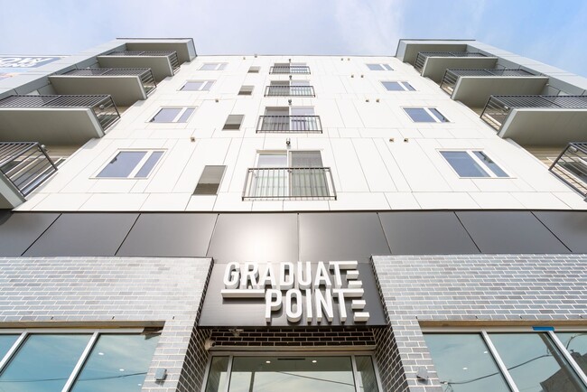 Graduate Pointe