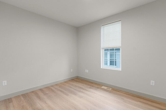 Photo - 827-829 River Avenue Unit 829 River Ave