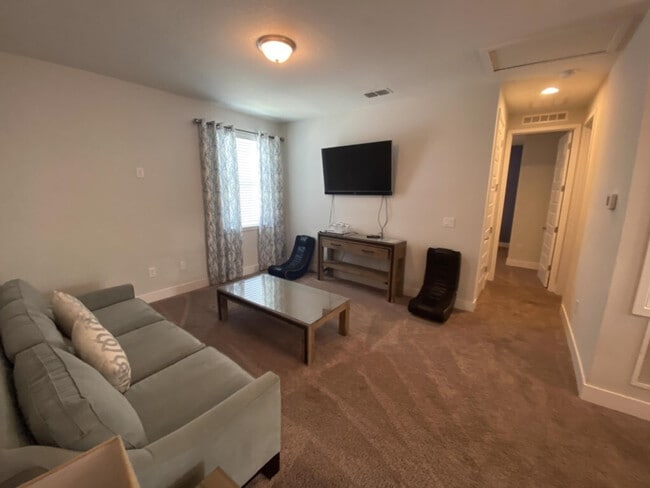 Photo - 350 Lasso Dr Unit ID1292398P