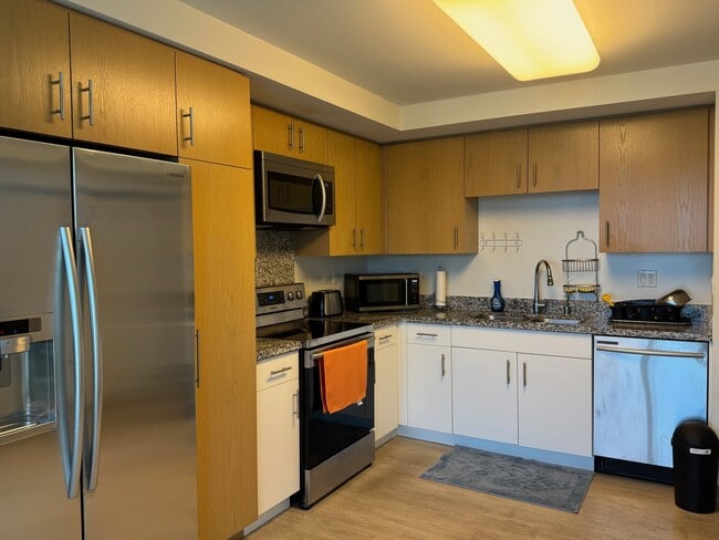 Photo - 988 Halekauwila St Unit 3706