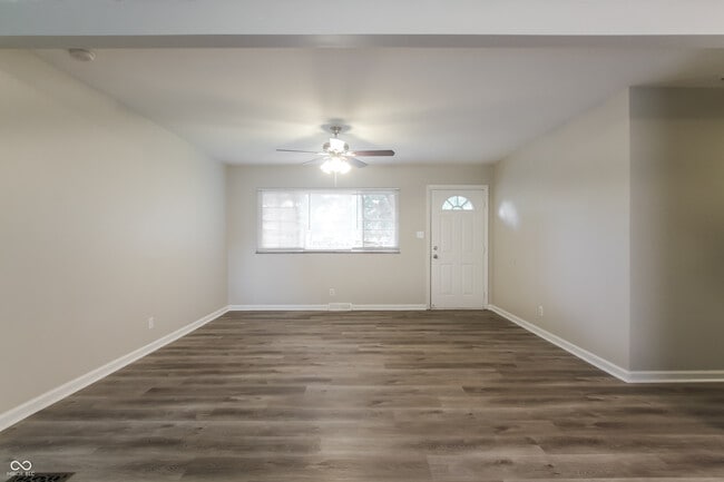 Photo - 5105 Rixon Ave