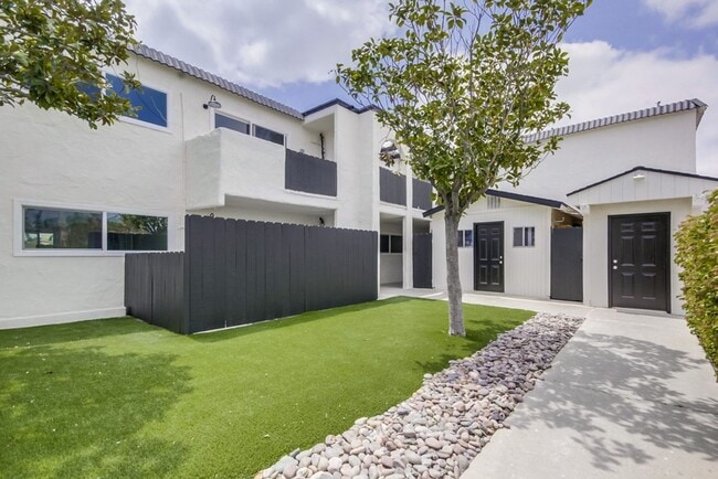 Photo - The Magnolia