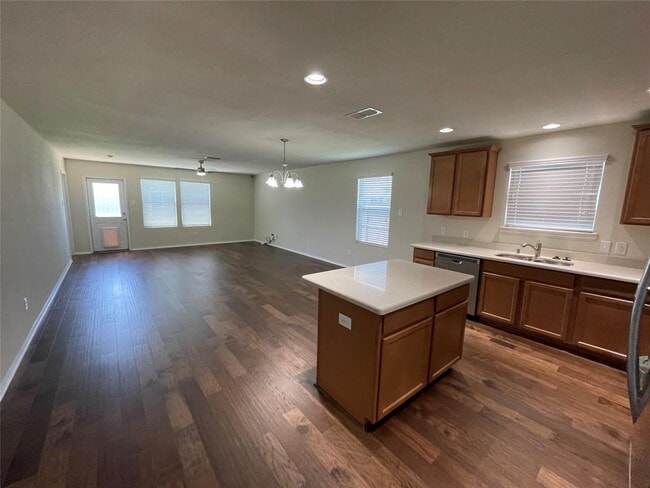 Photo - 1000 Rivers Creek Ln