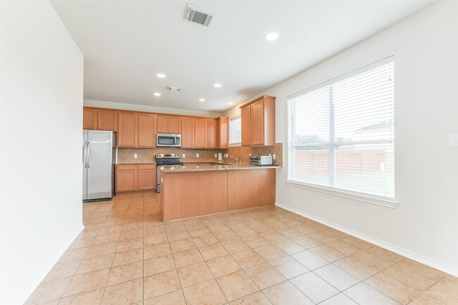 Photo - 5418 Lilac Grove Ln
