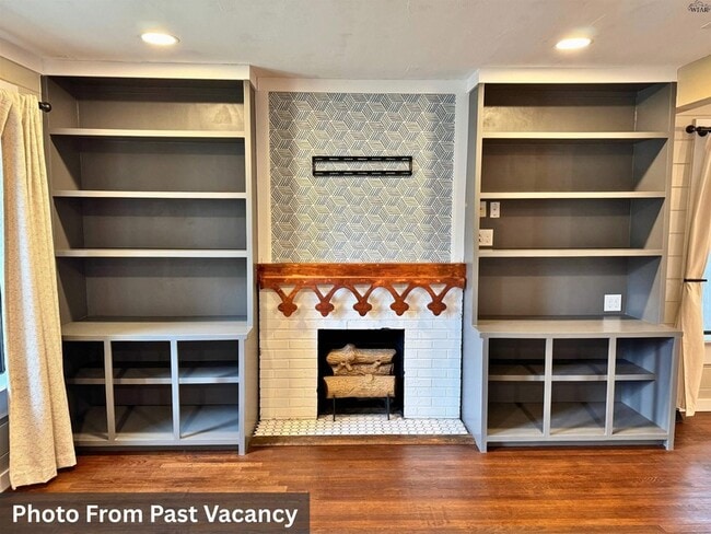 Photo - 1716 Victory Ave