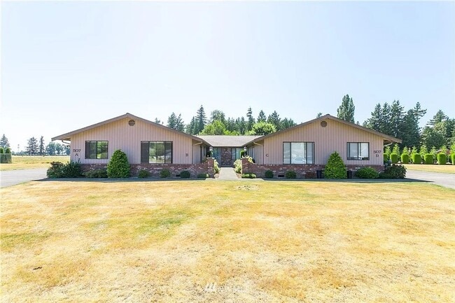 Photo - Adorable 2 Bedroom in Lynden! Unit 507 Forest Circle  C