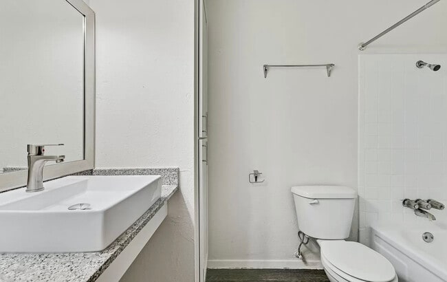 Photo - Highland Flats