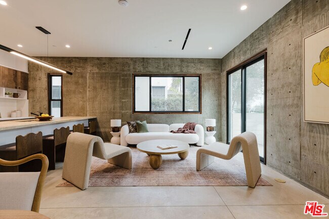 Photo - 2855 S Sycamore Ave