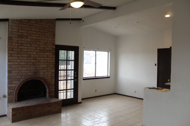 Photo - 1655 Victor Lopez Dr