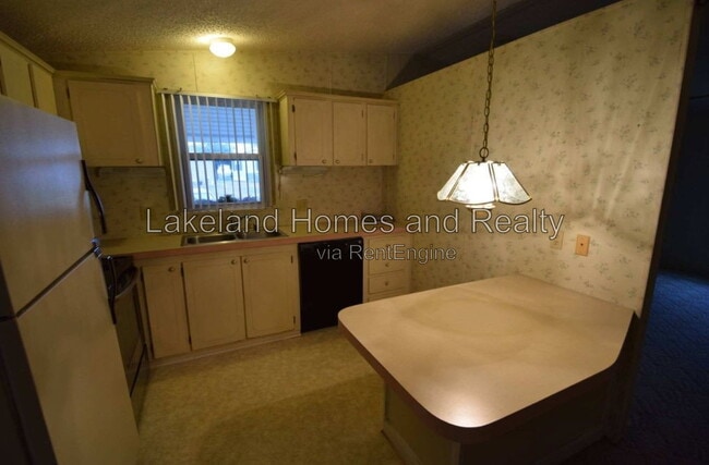 Photo - 1762 Fox Hill Dr