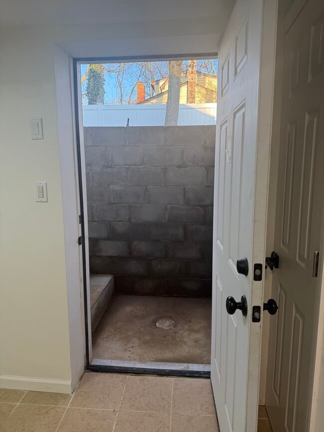 Photo - 21 Garden St