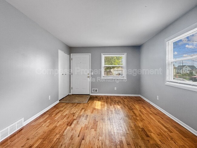 Photo - 2355 Ansonia Ave SW