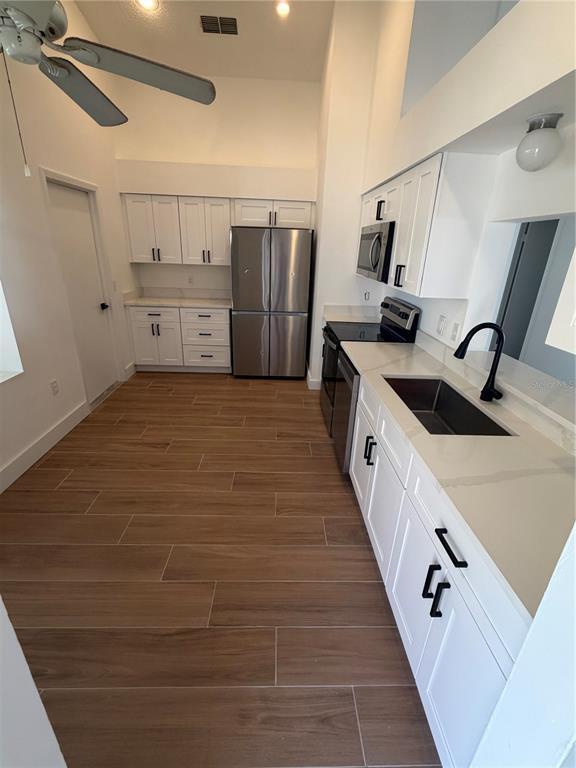 Photo - 4352 Sandhurst Dr