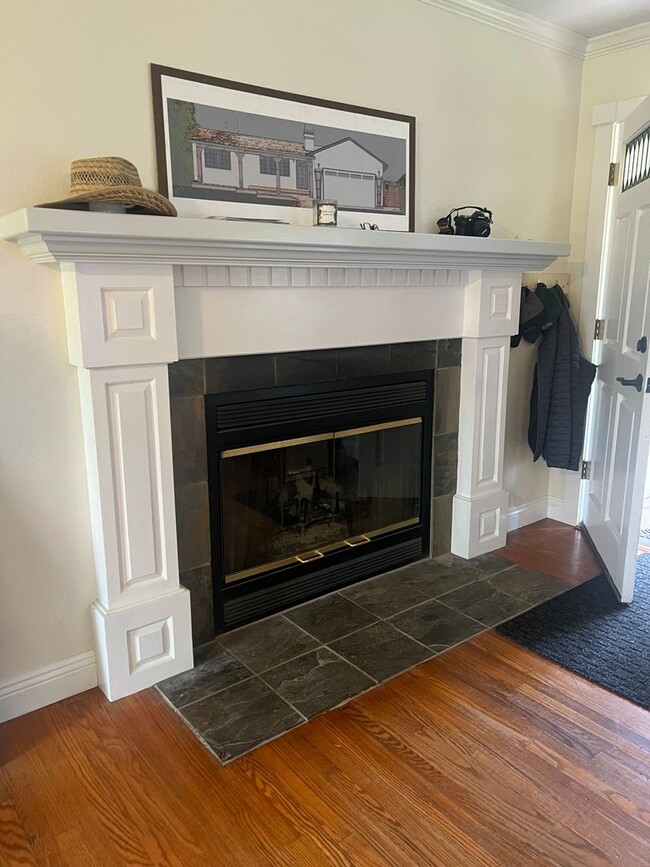 Photo - Come check out this Beautiful Country Home...