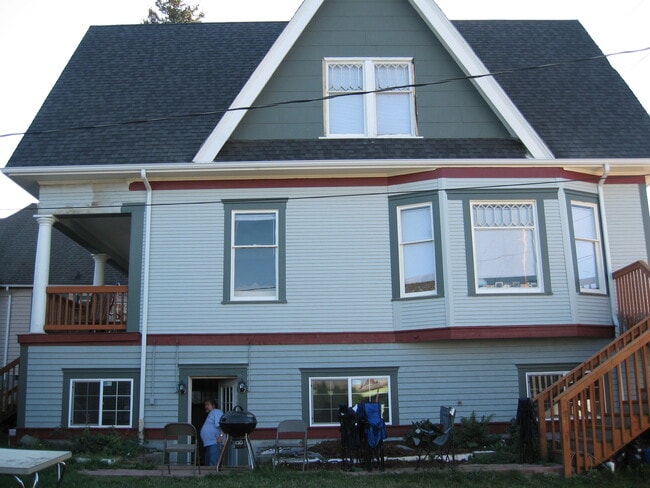 Photo - 1313 High St