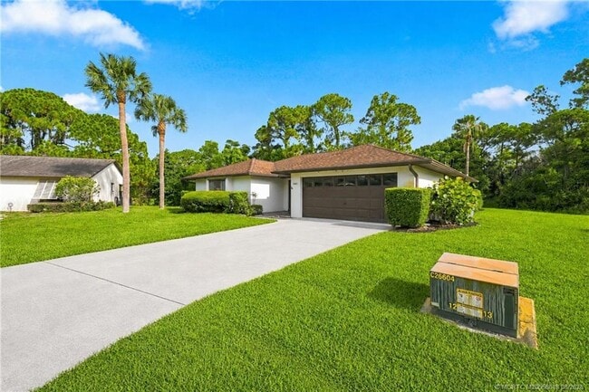 Photo - 2101 SE Dolphin Rd