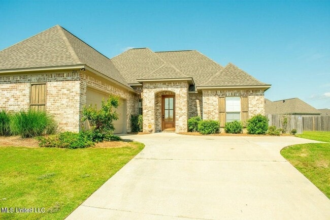 Building Photo - 3 Bed/2 Bath Home in Woodscope of Oakfield
