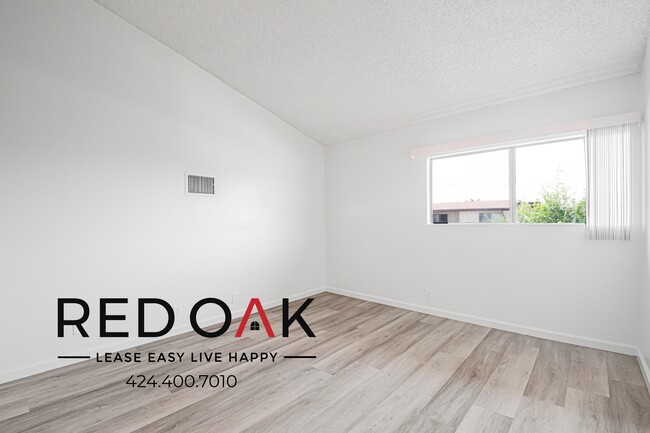 Photo - 201 Columbia St Unit 503