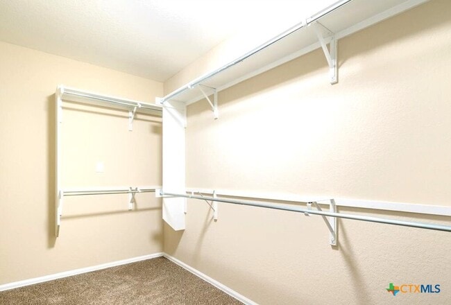 Photo - 1370 Tractor Pass