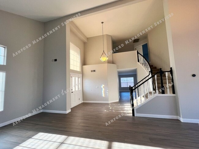 Photo - RAY RANCH 4 BEDROOMS 3 BATH WITH POOL AND SPA IN LARGE YARD