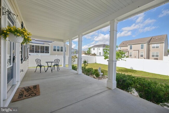 Building Photo - 15888 Aerial View Rd Rental