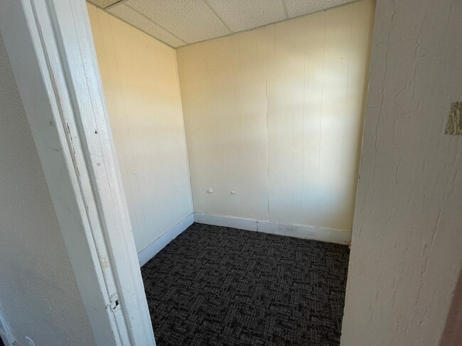 Photo - MOVE-IN SPECIAL | $150 OFF 1ST MONTH Unit 202 E Jefferson St #303