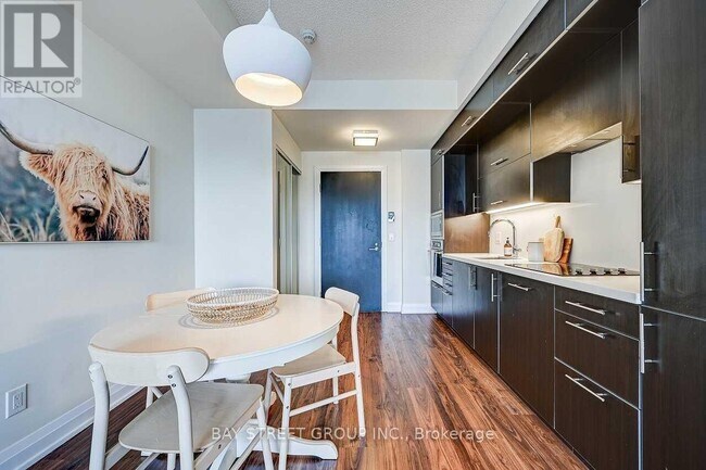Photo - 5 Sheppard Ave E Unit 2622