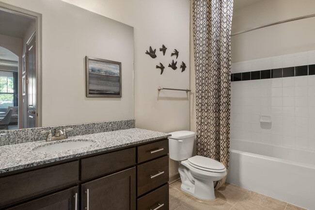 Aldridge at Town Village - Bathroom