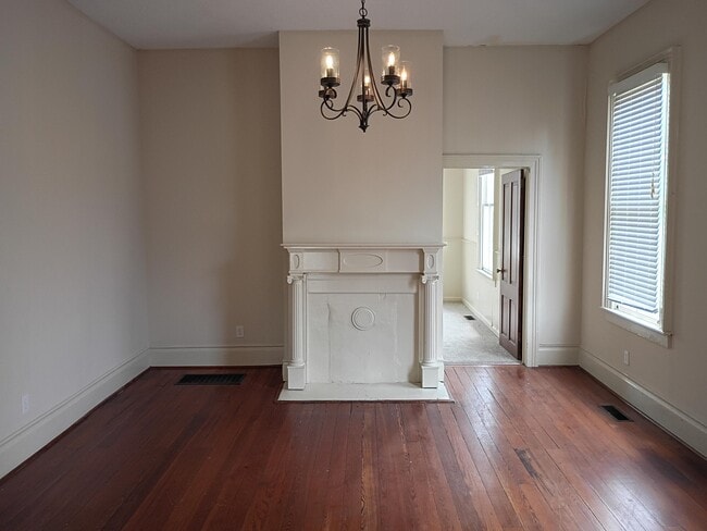 Photo - 516 4th St