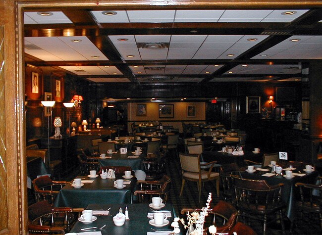 Interior View 3 - Park Plaza