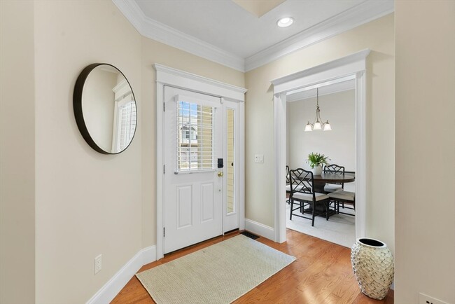 Photo - 30 Nobscot Rd Unit 2