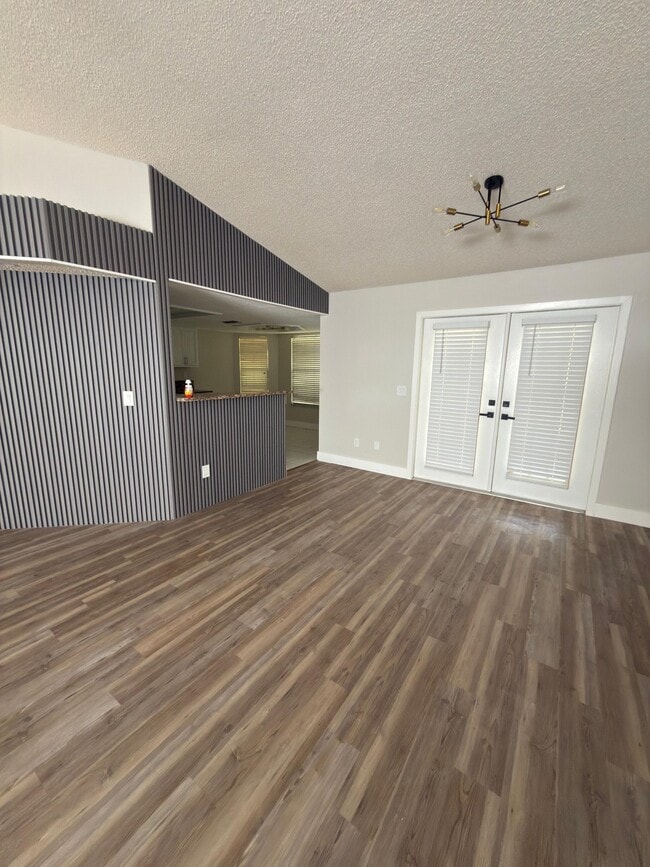 Photo - 9132 Remington Dr