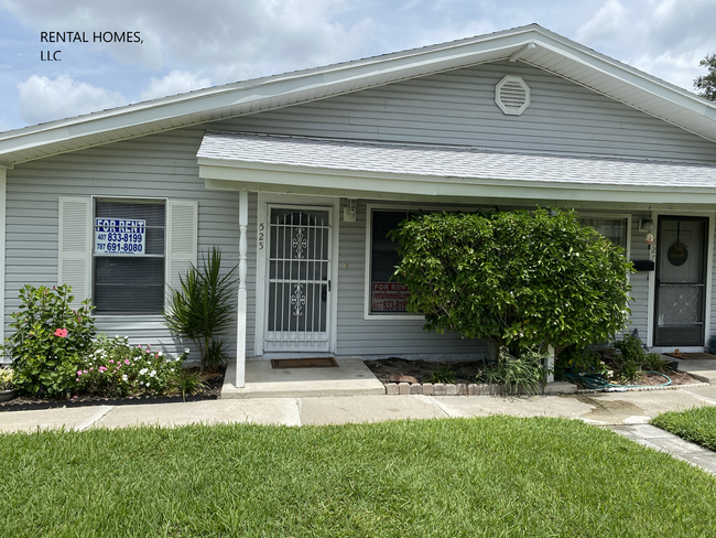 Photo - 525 Heatherton Vlg Townhome