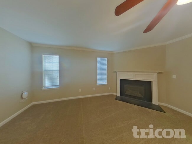 Photo - 5950 el Segundo Way