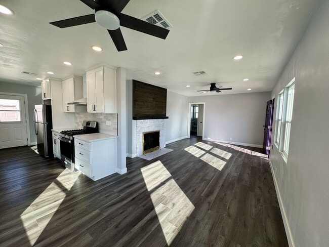 Photo - 4139 Gaviota Ave