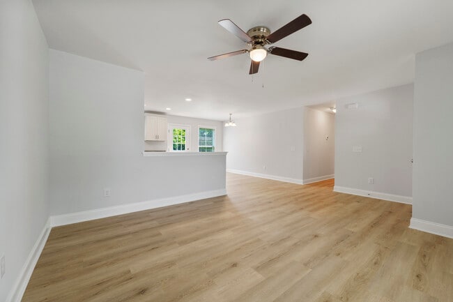 Photo - 718 Park Ave