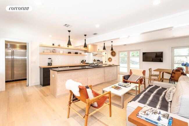 Photo - 62 Turtle Cove Dr