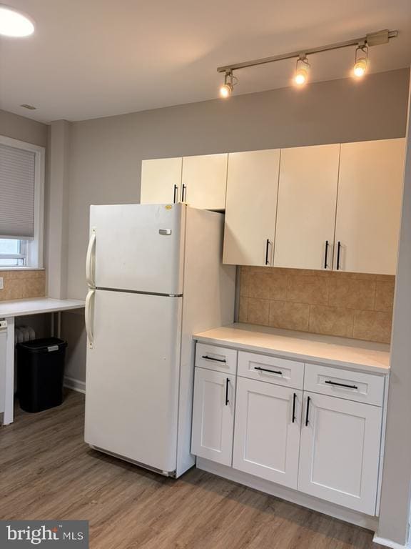Photo - 2917 W Girard Ave