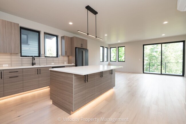 Photo - Luxury Westside Townhome!